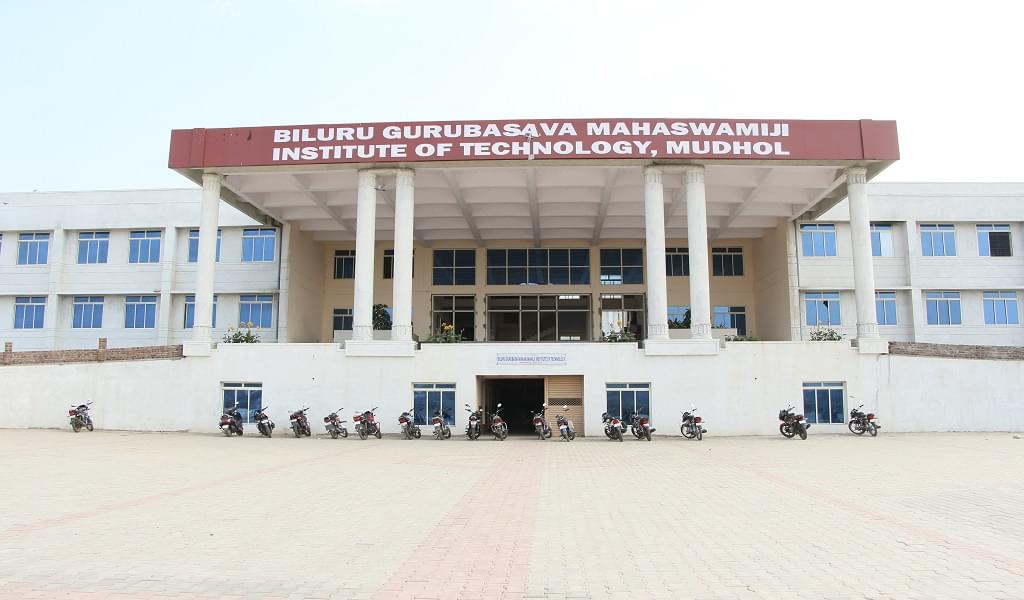 Biluru Gurubasava Mahaswamiji Institute of Technology Bagalkot Academic Building photo 4