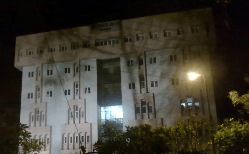 GMC Bhavnagar Academic Building photo 4