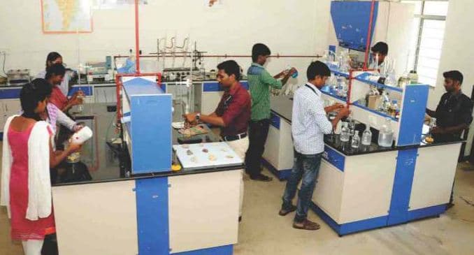 College of Agricultural Technology, Tamil Nadu Agricultural University Theni Laboratory photo 3