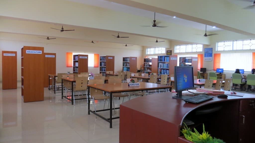 Tamil Nadu Fisheries University Poneeri Campus Ponneri Facility photo 1