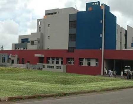 Surat Municipal Institute of Medical Education & Research Academic Building photo 3