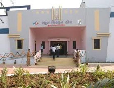 Surat Municipal Institute of Medical Education & Research Academic Building photo 7