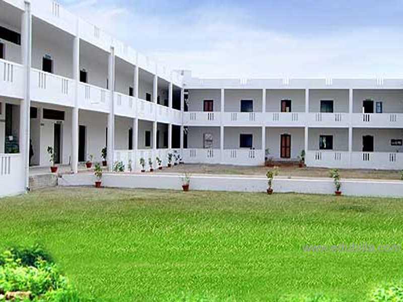 Thanthai Roever Institute of Agriculture and Rural Development Perambalur Campus Building photo 4