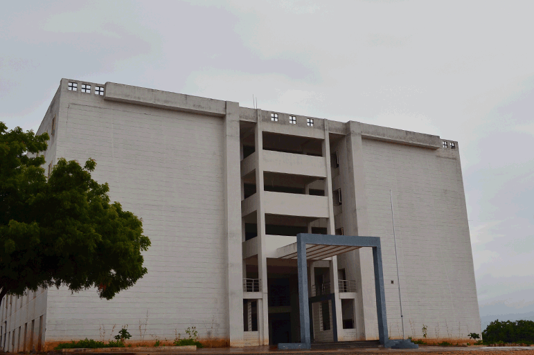 Sakthi College of Arts and Science for Women Dindigul College Campus photo 3