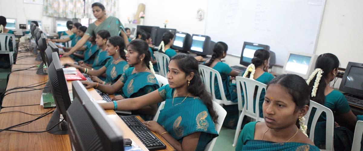 School of Commerce, Bharathiar University Coimbatore Classrooms and labs photo 5