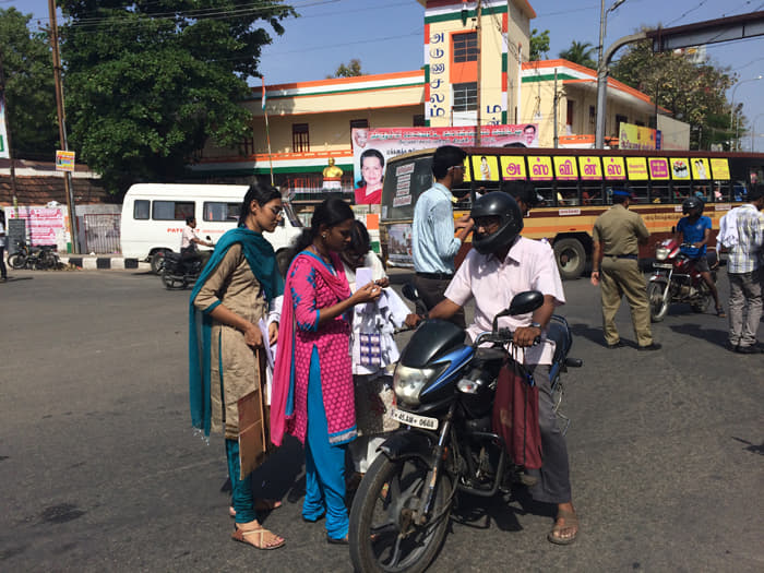 Chennai Medical College Hospital and Research Centre Tiruchirappalli Road Safety  Awareness Programme photo 10