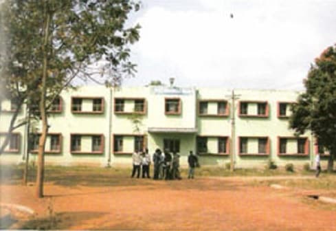 Bharathi College Mandya Academic Building photo 3
