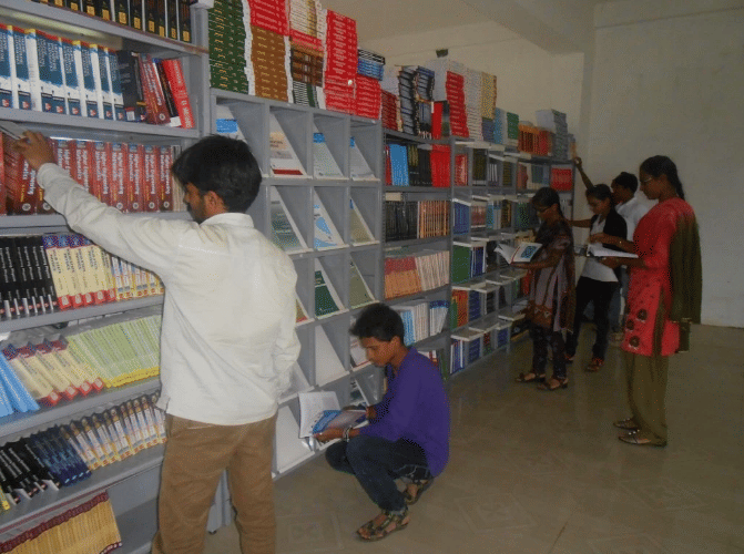 Jain AGM Institute of Technology Bagalkot Campus Laboratory & library photo 3
