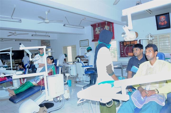 S.J.M Dental College and Hospital Chitradurga Campus Laboratory photo 5