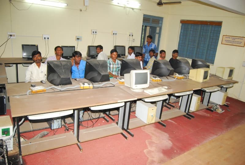 Dr. Ambedkar College of Arts & Commerce Gulbarga College Building and Facilities photo 12