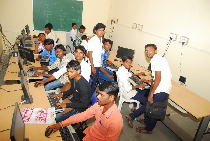 Dr. Ambedkar College of Arts & Commerce Gulbarga College Building and Facilities photo 13