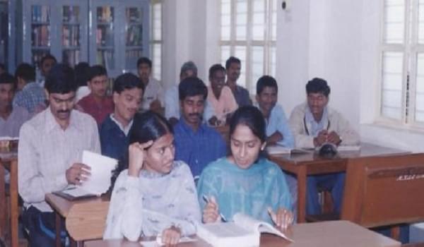 M Krishna Law College Hassan College Campus photo 2