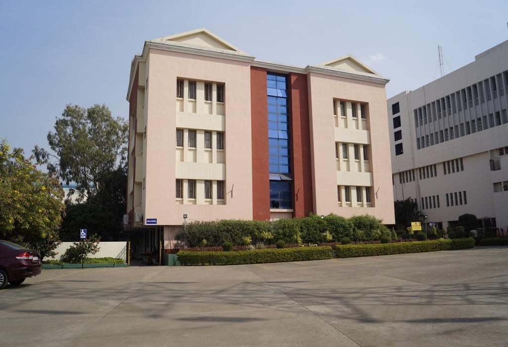 Symbiosis International University Nashik Academic Building photo 1