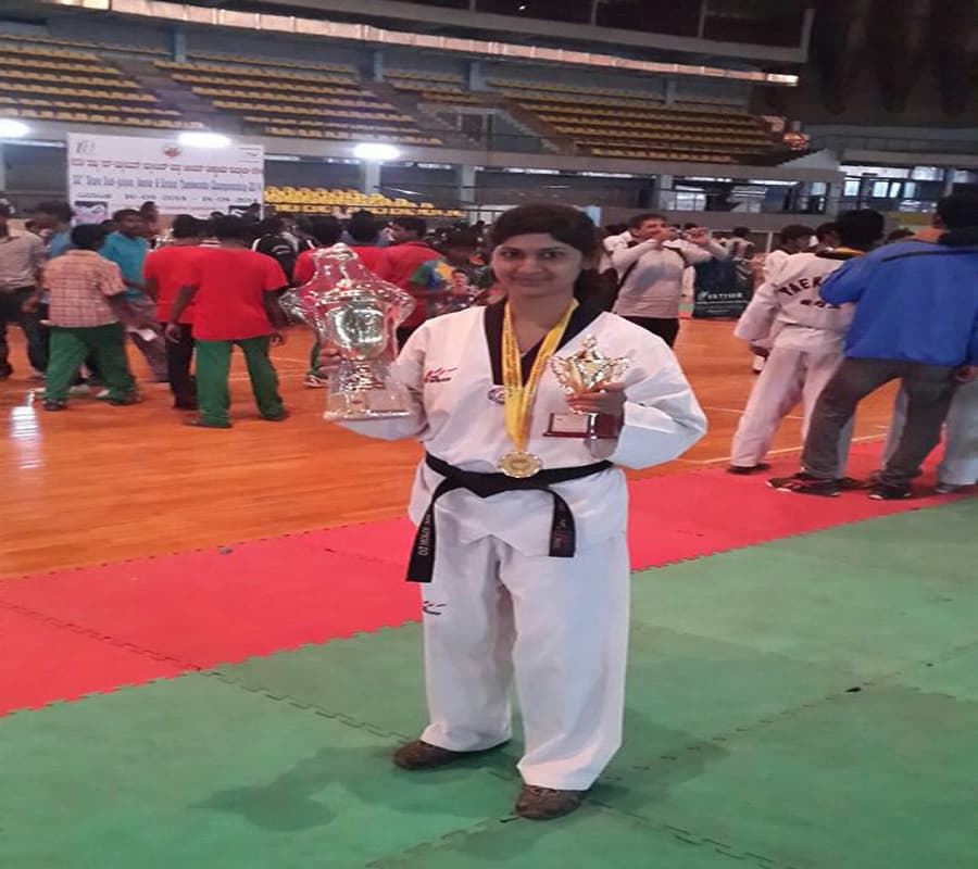 Seshadripuram Law College Bangalore Sports Day photo 2