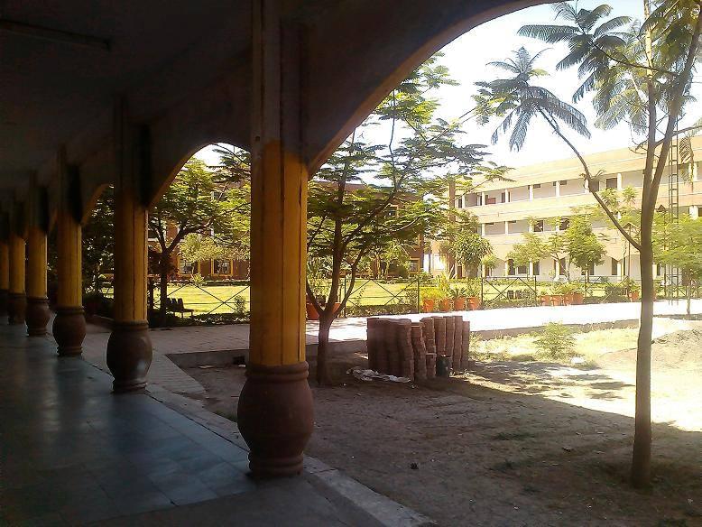 Dr. A. P. J. Abdul Kalam University Indore Academic Building photo 6