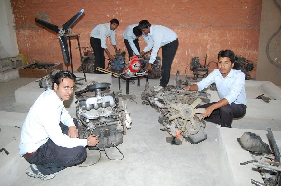 Dr. A. P. J. Abdul Kalam University Indore Campus Laboratory & Computer Lab photo 8