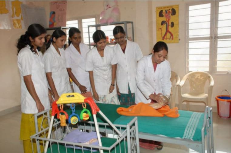 Aruna College of Nursing Tumkur Facilities photo 1