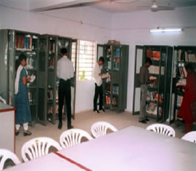 Anand Institute of Business Studies college campus photo 4