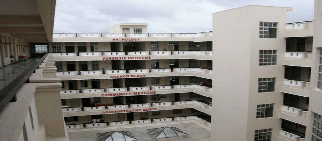 KIMS Bangalore Academic Building photo 3
