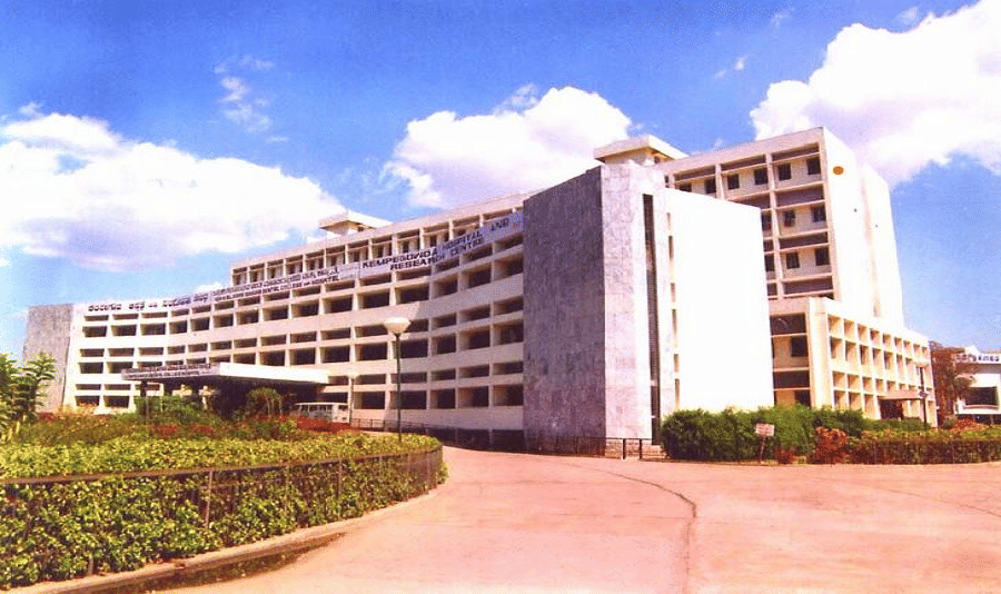 KIMS Bangalore Academic Building photo 1