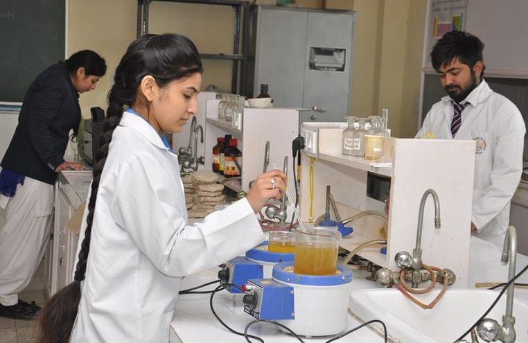 Karnataka College of Pharmacy Bangalore Labs and Computers labs photo 2