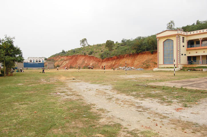S.C.S. College of Pharmacy Davanagere Academic Building photo 1