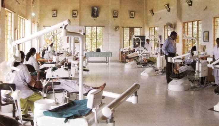 Coorg Institute of Dental Sciences Virajpet Academics photo 4