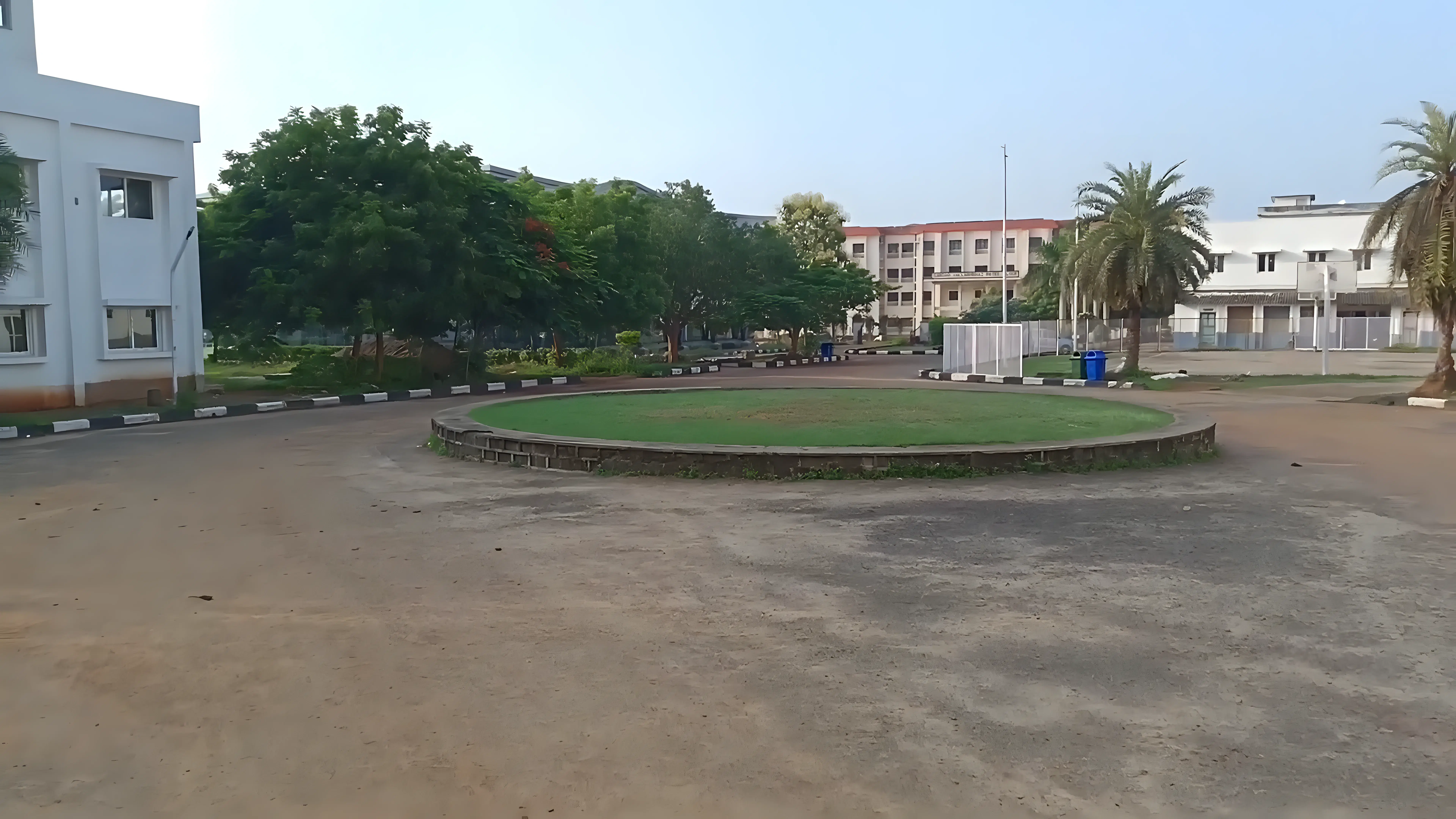 Raghu Engineering College Visakhapatnam Library photo 1