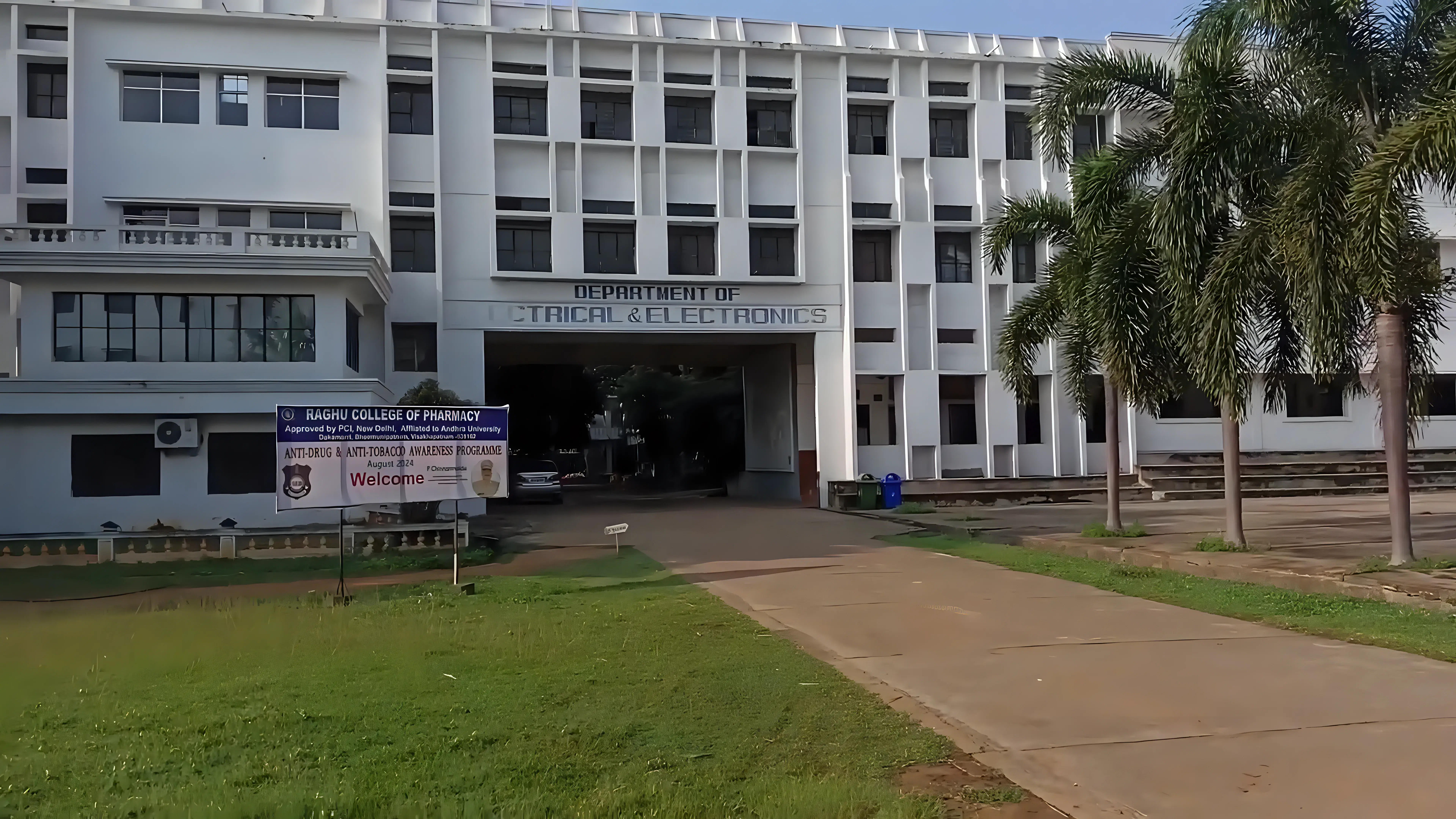 Raghu Engineering College Visakhapatnam Academic Infrastructure photo 7