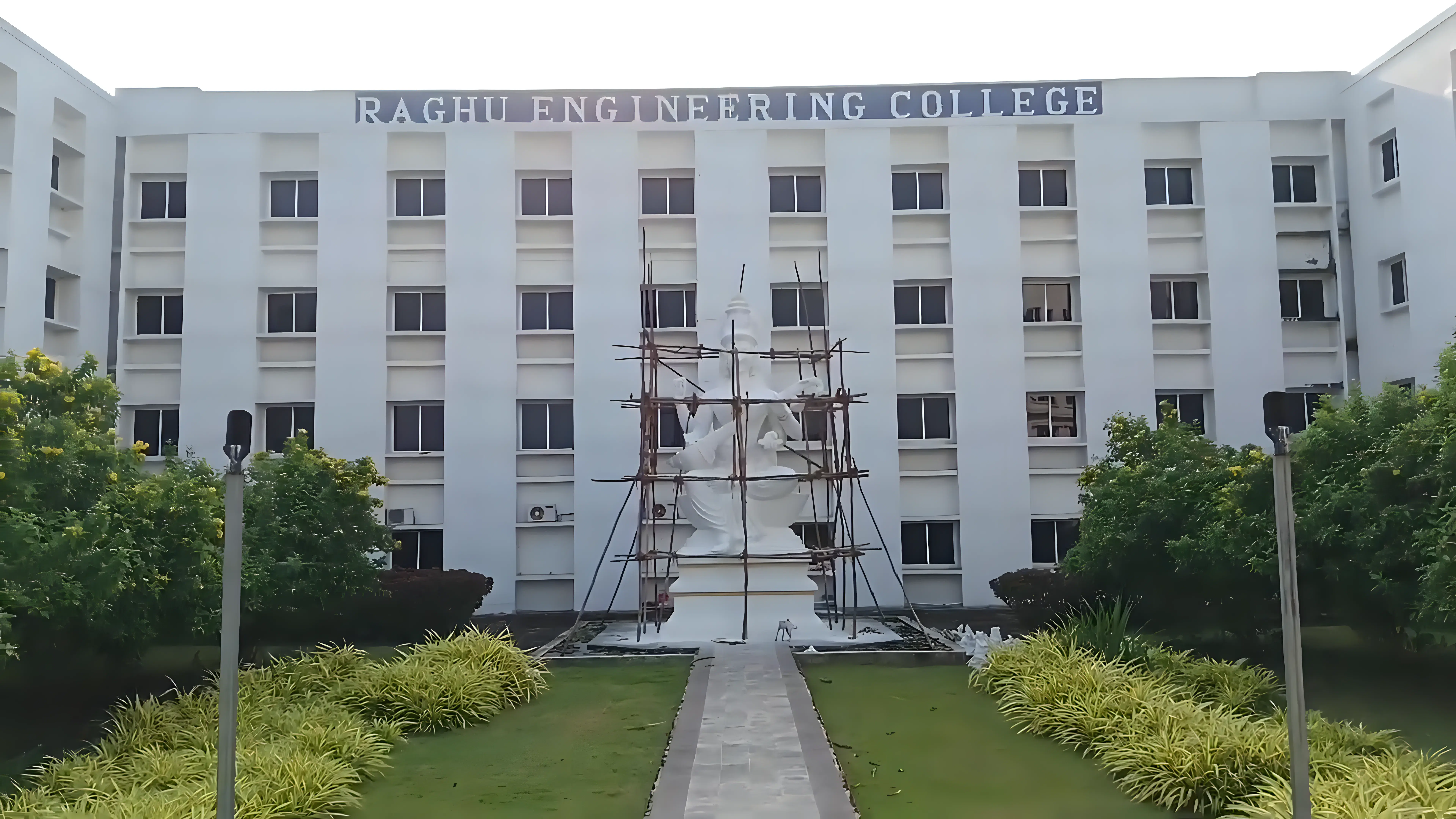 Raghu Engineering College Visakhapatnam Campus photo 2