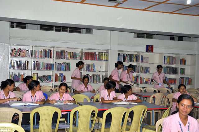 Universal College and School of Nursing Bangalore Facility photo 2