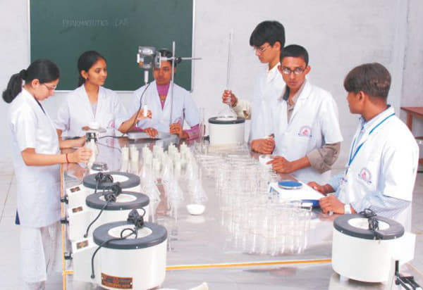 Shree Devi College of Pharmacy Mangalore Laboratory photo 10