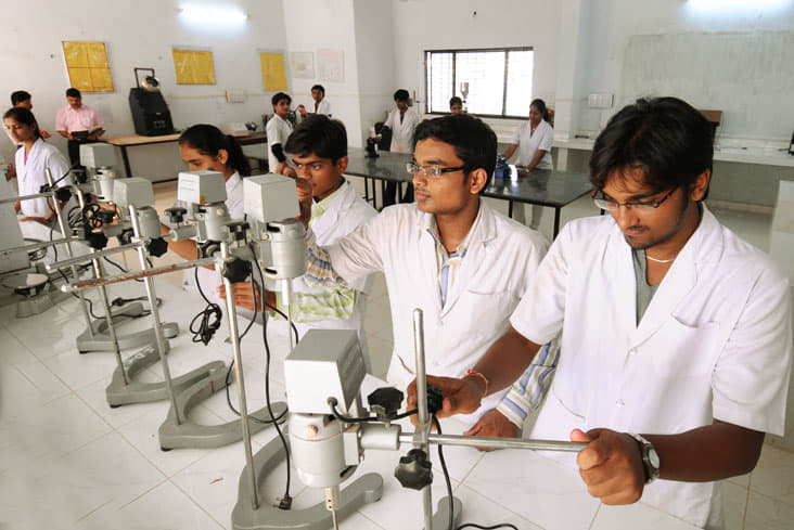 Shree Devi College of Pharmacy Mangalore Laboratory photo 5