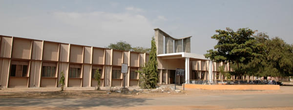 Vijayanagar Institute of Medical Sciences Bellary College Library photo 2