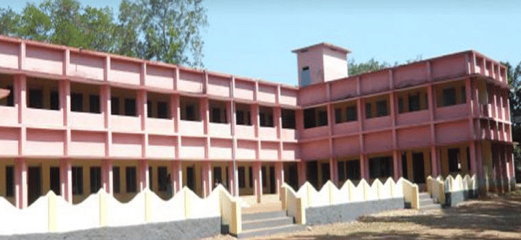 St Gregorios College Kottarakara Academic Building photo 2