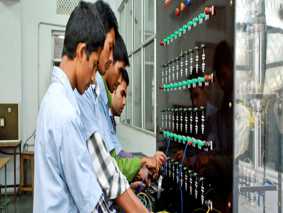 Deccan College of Engineering and Technology Hyderabad Facilities photo 5