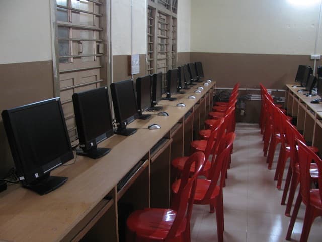 Fatima Degree College Hubli Building & Infrastructure photo 2