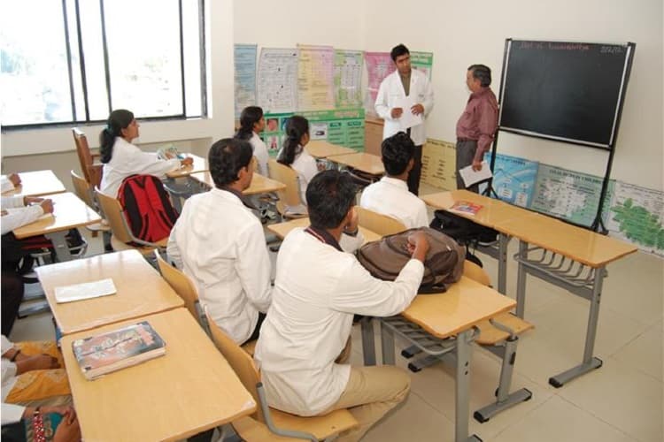 Shri B.M.K Ayurveda Mahavidyalaya Belgaum Academic Building photo 8