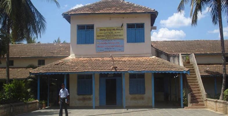 MVP’s Mahanta Swamy Arts,Science and Commerce College Haveri Academic Building photo 2