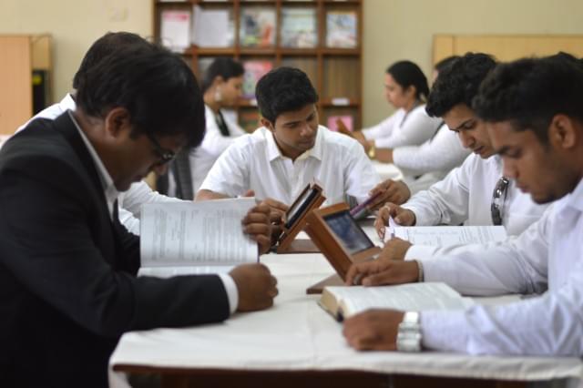 Govind Ramnath Kare College of Law South Goa Classroom and Lab photo 4