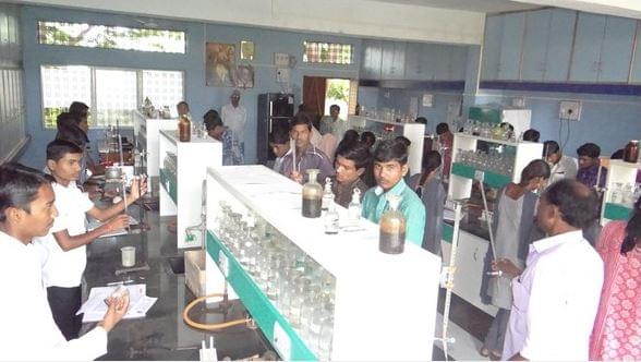 S. M. Dnyandeo Mohekar Mahavidyalaya Osmanabad Infrastructure photo 3