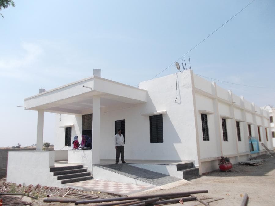 Padmabhushan Vasantdada Patil College Beed Buildings photo 1