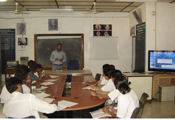 Krantisinh Nana Patil College of Veterinary Science Satara Infrastructure photo 4