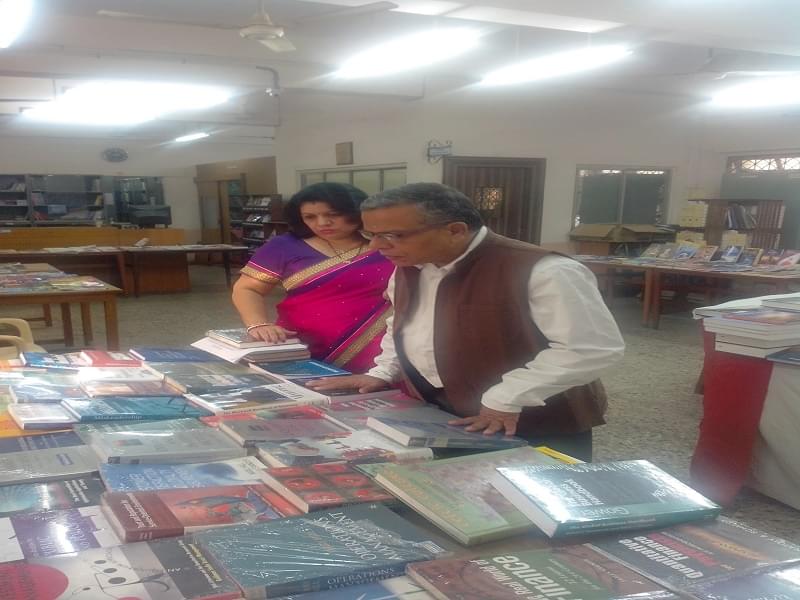 L.S. Raheja College of Arts and Commerce Mumbai Facility photo 4