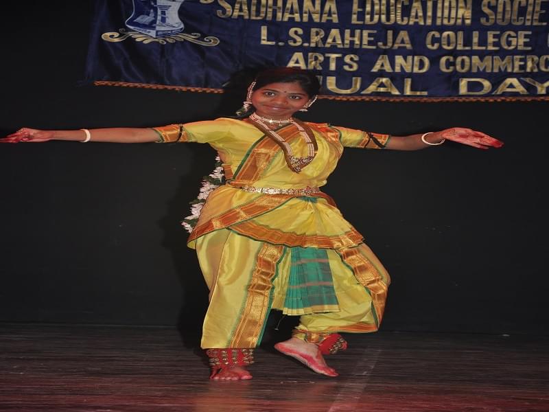 L.S. Raheja College of Arts and Commerce Mumbai Events photo 5
