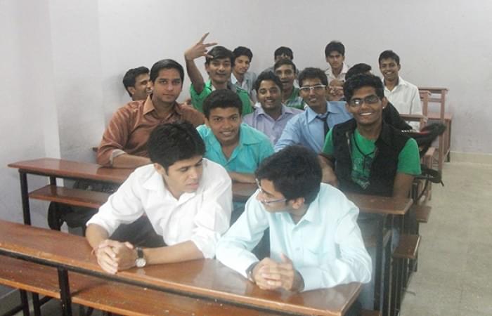 Lords Universal College Mumbai Classrooms photo 1