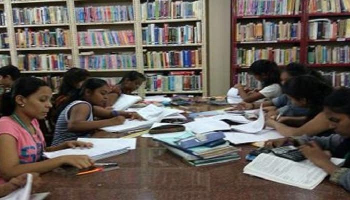 Maharshi Dayanand College of Arts Science and Commerce Mumbai Labs and Library photo 1