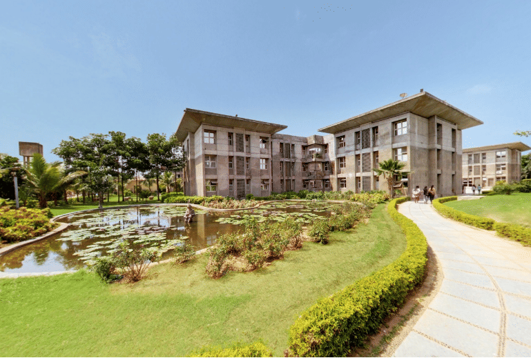 Unitedworld School of Law, Karnavati University Gandhinagar Academic Building photo 6