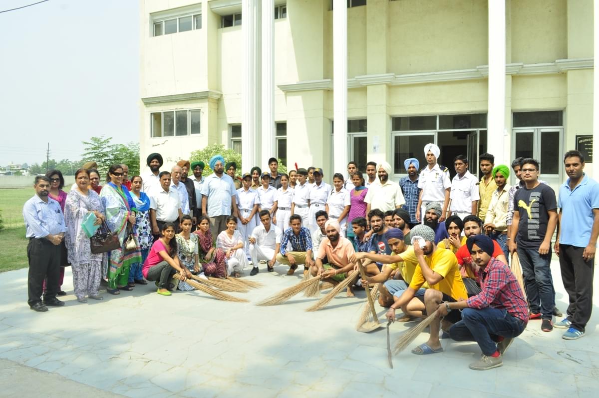 Government Mohindra College Patiala Events photo 14