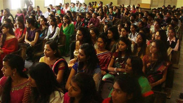 H. A. College of Commerce Ahmedabad Events photo 11